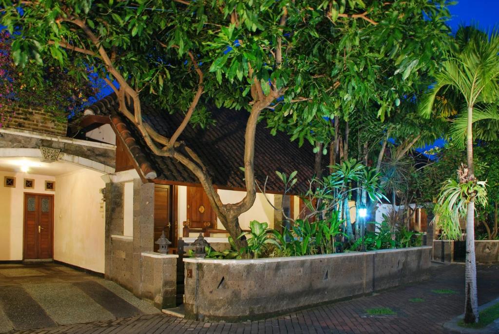 מלון דנפסאר Taman Ayu 212 מראה חיצוני תמונה
